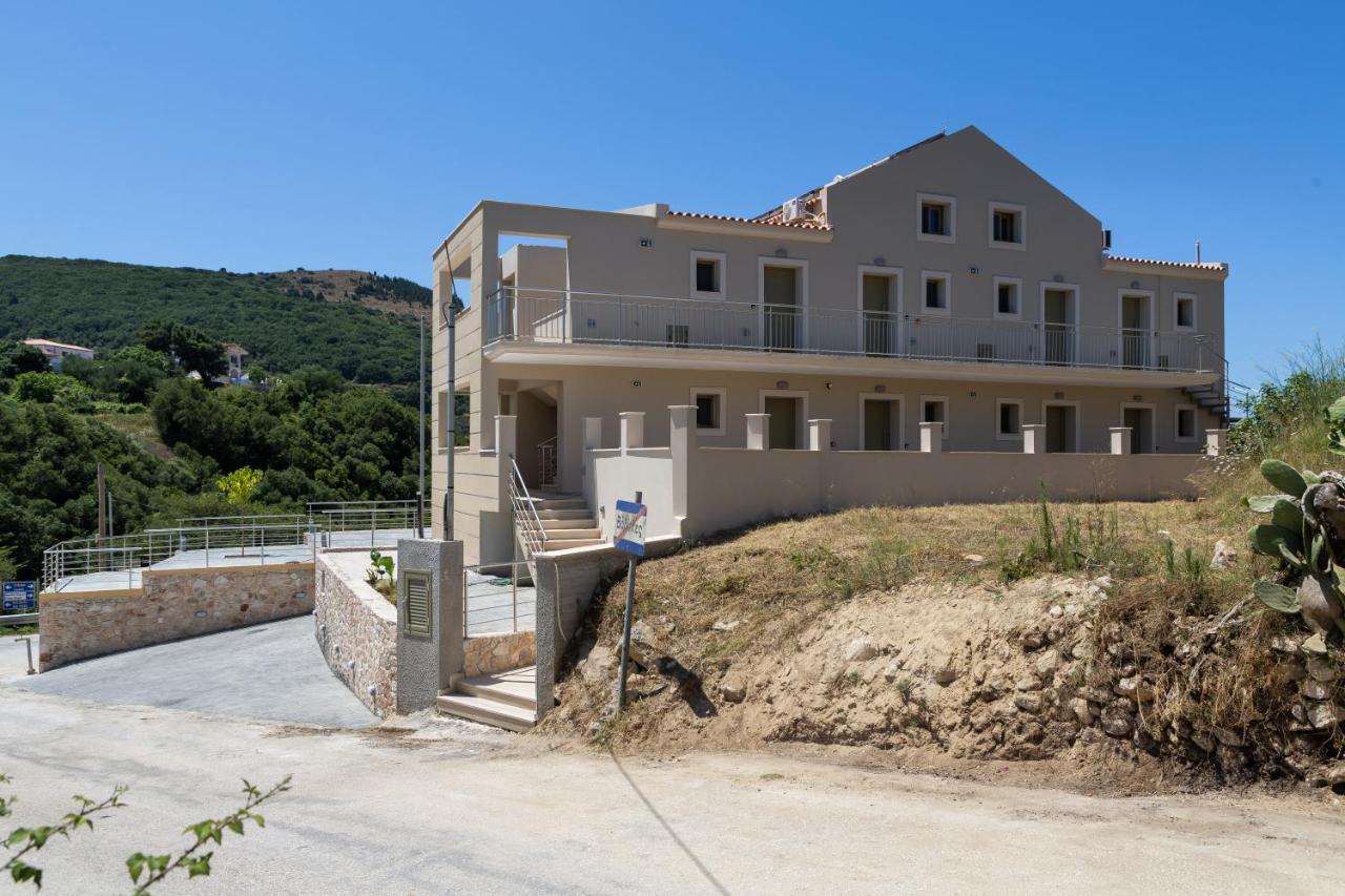 Sky View Suites Kefalonia Vóvikes Zewnętrze zdjęcie