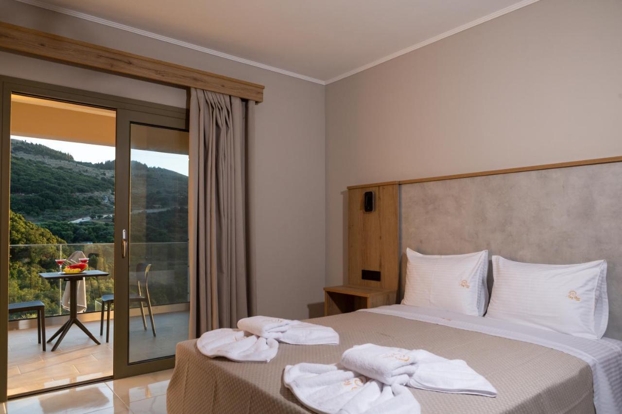 Sky View Suites Kefalonia Vóvikes Zewnętrze zdjęcie